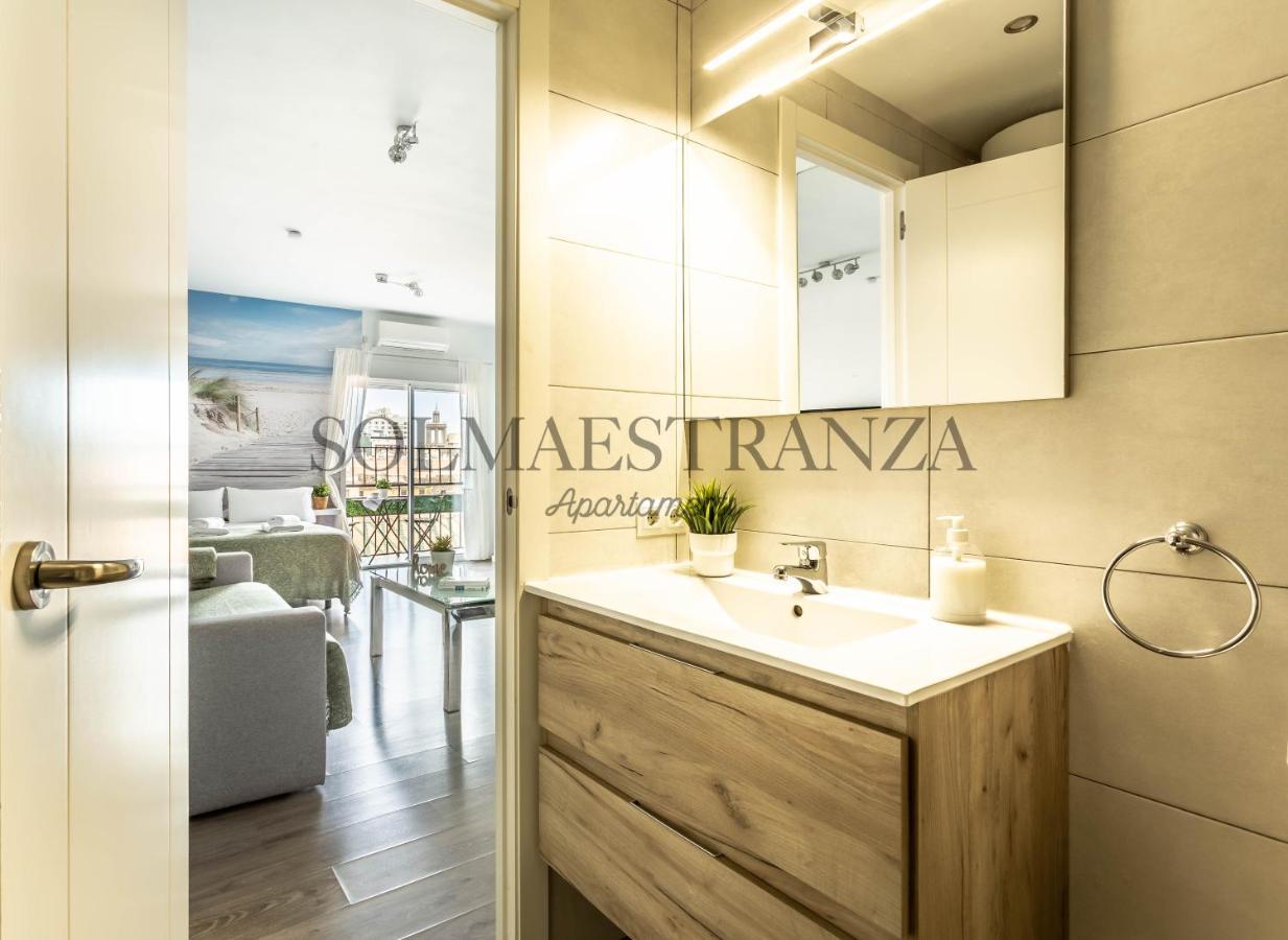 Maestranza Atarazanas Apartments Málaga Exterior foto